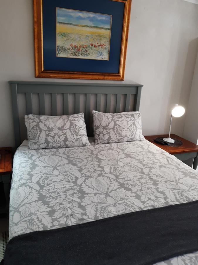 Baylight Accomodation Room 2 莫塞尔湾 外观 照片